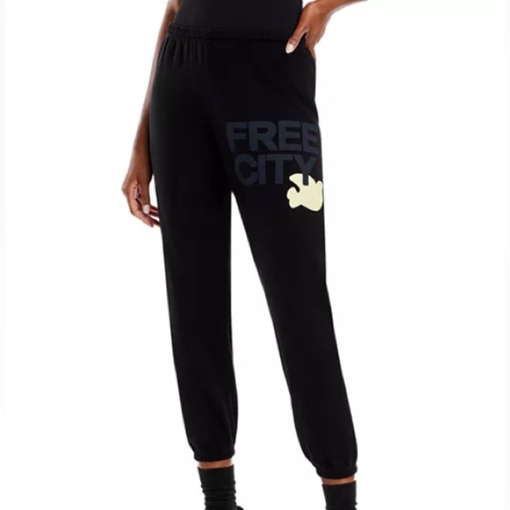 Freecity black space and cream women’s XS sweatpants